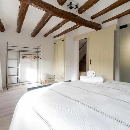 Encantadora Apartment